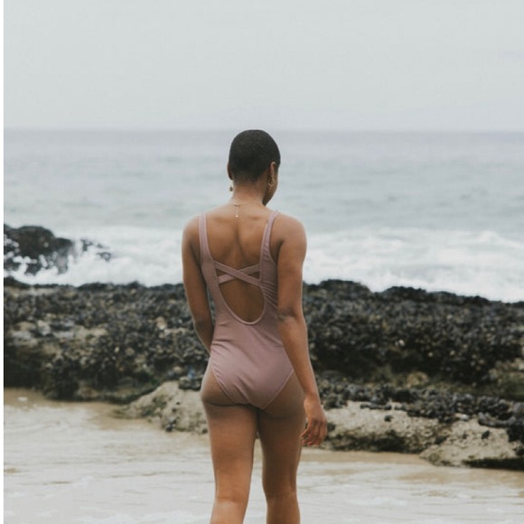 Geode Catania One Piece Swimsuite - Picture 3 of 5